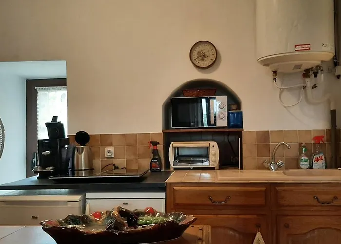 3 Pieces 80 M2 Apartmán Quenza